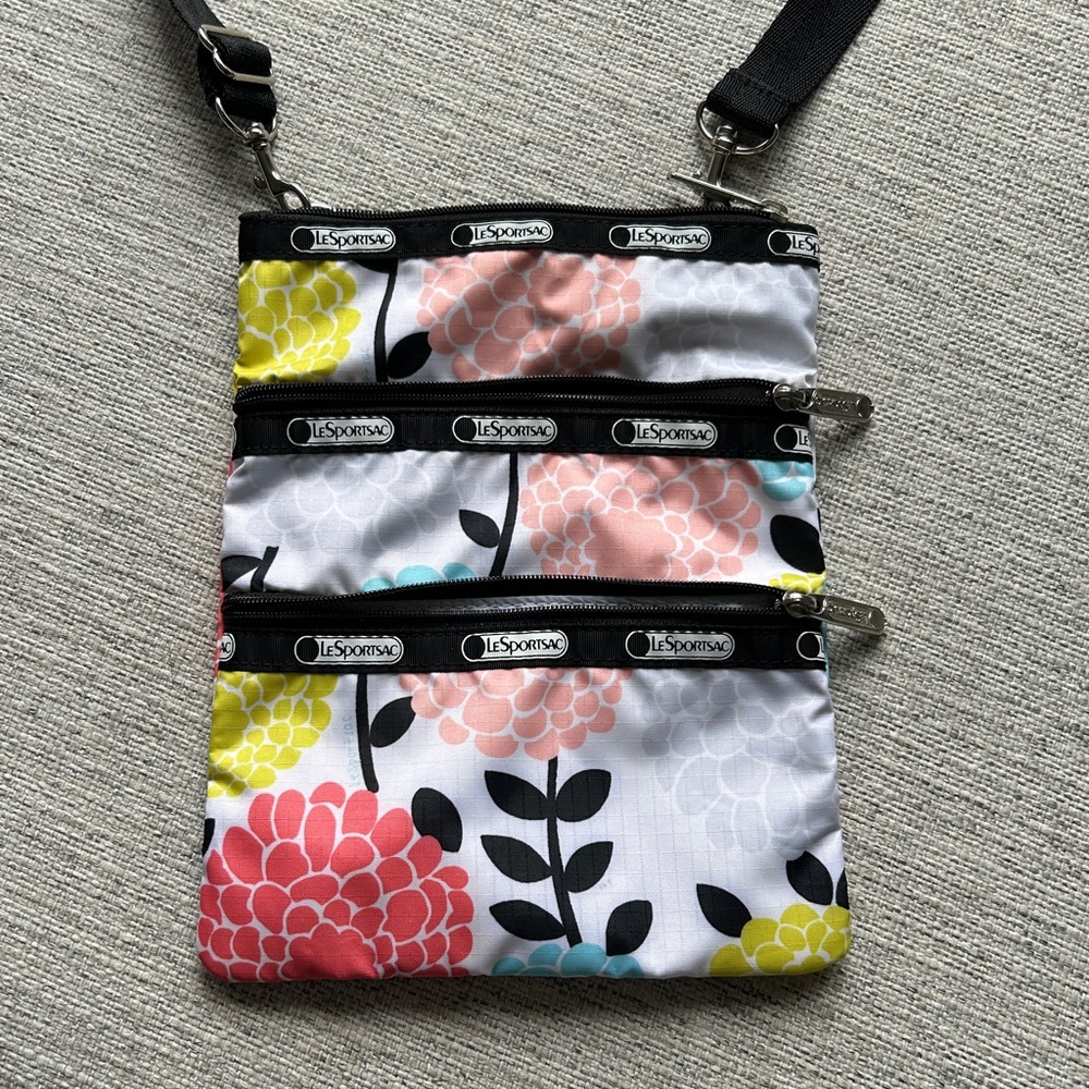 LeSportsac Floral Crossbody Bag with Multiple Pockets/Zippers